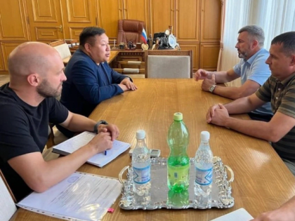 Тува создала аварийно-восстановительную бригаду в Свердловске ЛНР