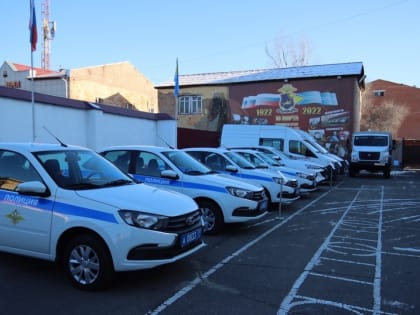 На вооружение МВД по Туве поступила современная автотехника