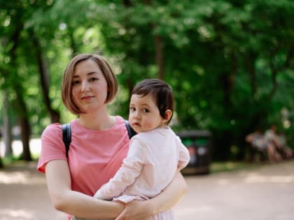 «Редкие женщины»: фонд «Дети-бабочки» организовал групповые занятия для мам тяжелобольных детей