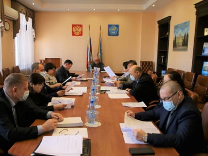 Парламентские комитеты начали подготовку к сессионному заседанию Верховного Хурала