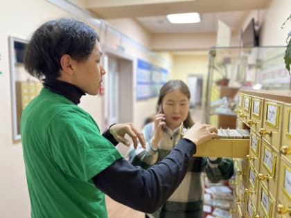 Волонтеры из Тувы устроили «дублер-шоу» в Национальной библиотеке имени Пушкина