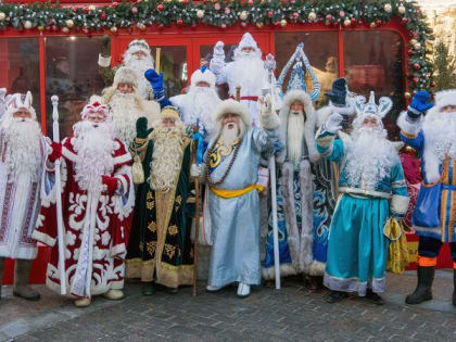 Слет Дедов Морозов с участием Соок Ирея из Тувы попал в альтернативную Книгу рекордов Гиннесса