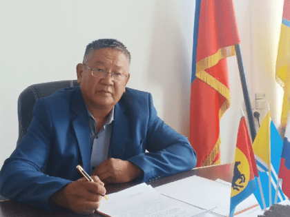 Новым председателем администрации Тес-Хемского кожууна назначен Эдуард Эртине