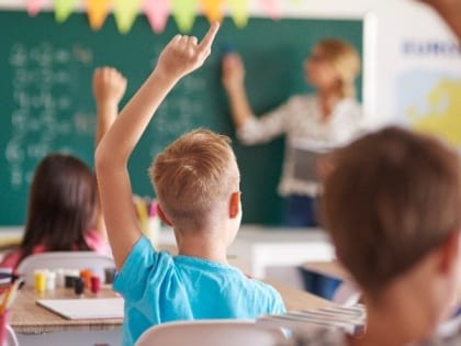 7 сентября во всех школах Тувы начались занятия курса «Россия - мои горизонты»