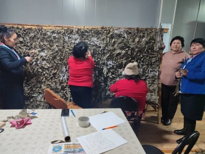 Народ и армия едины! / Коммунисты помогают солдатам СВО.