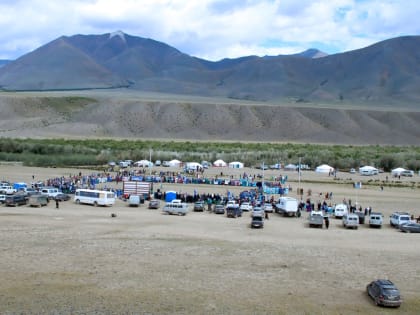 Праздник единства и награды в Монгун-Тайге