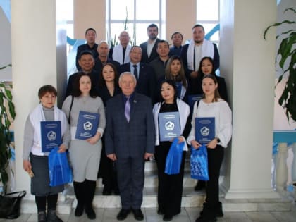 В Туве наградили предпринимателей за поддержку участников СВО