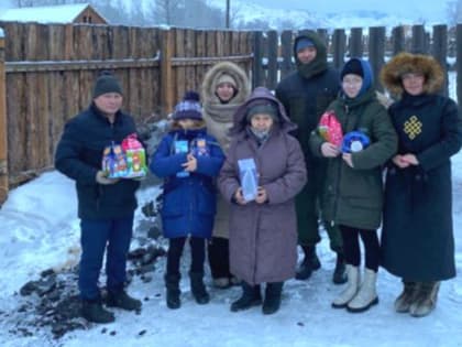 «Подари добро».  Волонтёры-психологи ТувГУ организовали благотворительную акцию