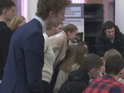 В Кызыле не ярмарку вакансий заявились более 30 предприятий и организаций