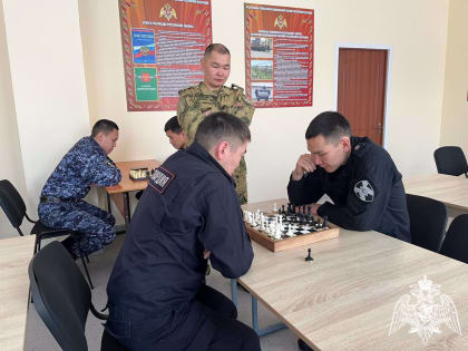 Росгвардейцы определили лучших шахматистов в Туве