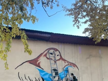 В Кызыле появились новые граффити, символизирующие мудрость женщин Тувы