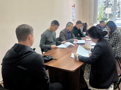 Административная комиссия Кызыла оштрафовала владельцев собак, гулявших без присмотра