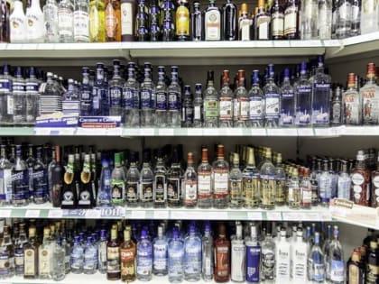 В 2022 году в России среднее потребление алкоголя на человека составило 6,8 литра, в Туве - 2,8 литра