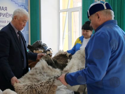 Парламент Тувы передал для СВО машины, беспилотники и гуманитарную помощь
