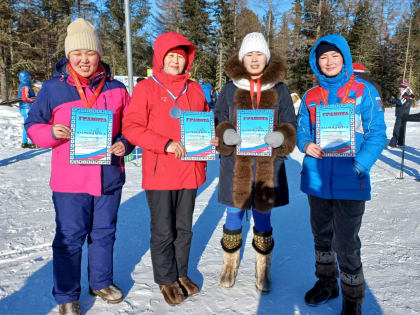 Лыжники, вперед! Студенты ТувГУ – призеры открытых соревнований по лыжным гонкам, посвященных памяти Николая Григорьева