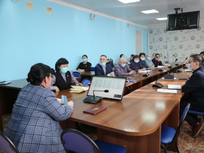 Ректору ТувГУ Ольге Хомушку присвоено звание профессора