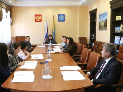 В Верховном Хурале продолжается подготовка к сессионному заседанию