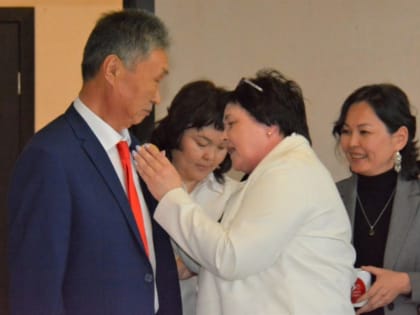 Тувинский историк Вячеслав Март-оол отметил 65-летний юбилей