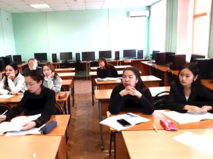 Мечта – стать студентом. Начались занятия в подготовительном отделении ТувГУ