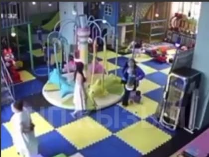 В одном из детских центров Кызыла произошла драка посетительниц