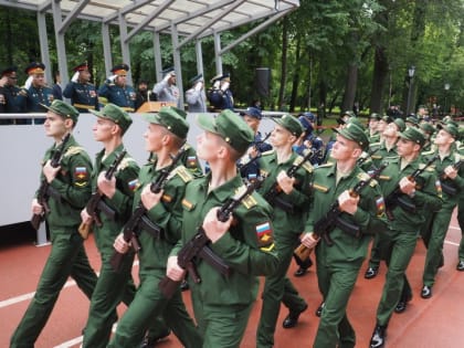 52 абитуриента из Тувы поступили в учебные заведения силовых структур страны