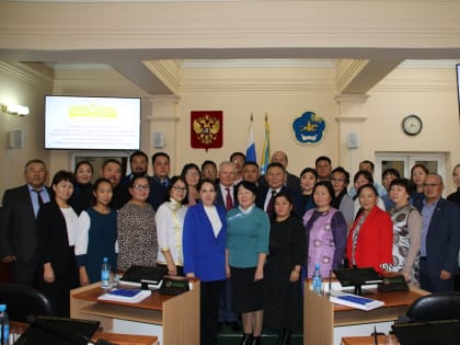 Верховный Хурал провел очередную стажировку для  представителей муниципальных образований