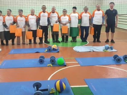 Тувинский госуниверситет ведет бесплатные занятия по лечебной гимнастике для ветеранов Бай-Тайги