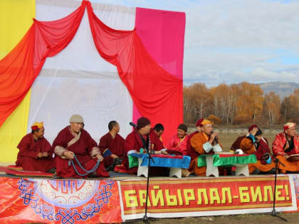 В Туве сегодня открылась VII республиканская спартакиада среди буддийских священнослужителей