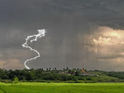 Завтра в Туве прогнозируется гроза и жаркая погода