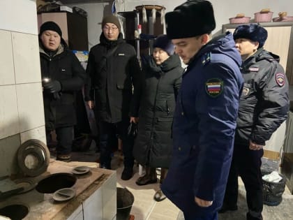 В Туве семья отравилась угарным газом, погибли двое детей