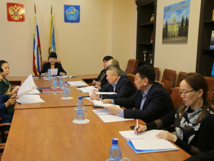 Профильные парламентские комитеты продолжают подготовку к сессионному заседанию