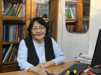 75 лет исполняется ветерану библиотечного дела Тувы Зинаиде Аракчаа