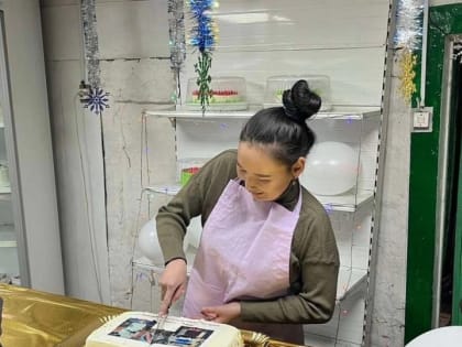 Жительница села Чыраа-Бажы в Туве открыла кондитерский цех по социальному контракту