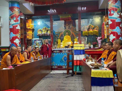 В Туву накануне Шагаа прибыли монахи монастыря Дрепунг Гоманг