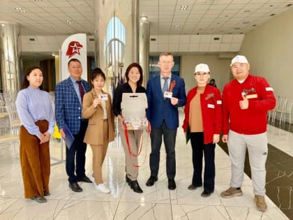 Жители Тувы могут стать участниками всероссийской акции «Красная гвоздика» для помощи ветеранам боевых действий