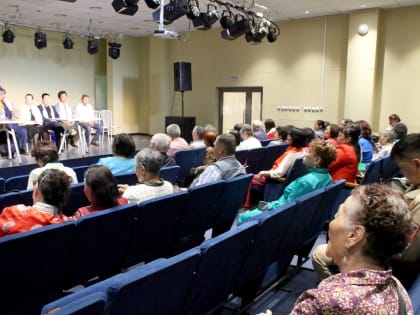 В Кызыле открылся фестиваль молодых писателей