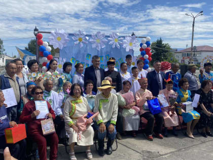 Юбилейная регистрация брака в День семьи, любви и верности в г.Ак-Довураке и Барун-Хемчикском районе.