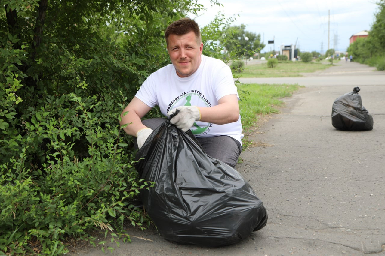 Новости дела. Отвоз мусора в городе. Кияни за чисте місто.