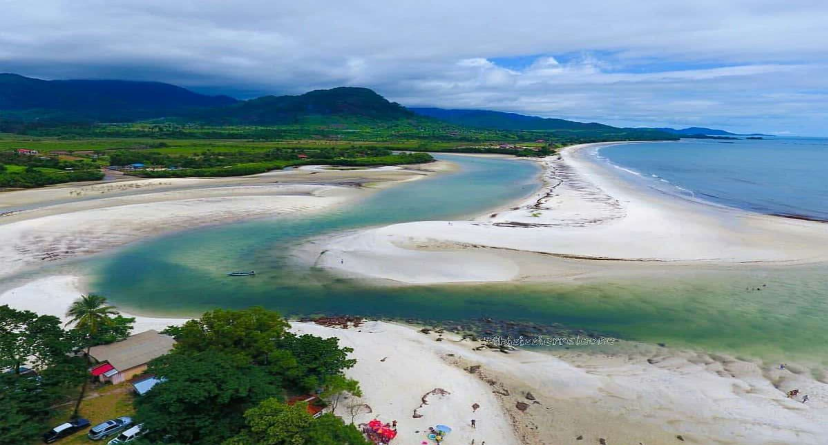 Development of Three High-End Beach Resorts