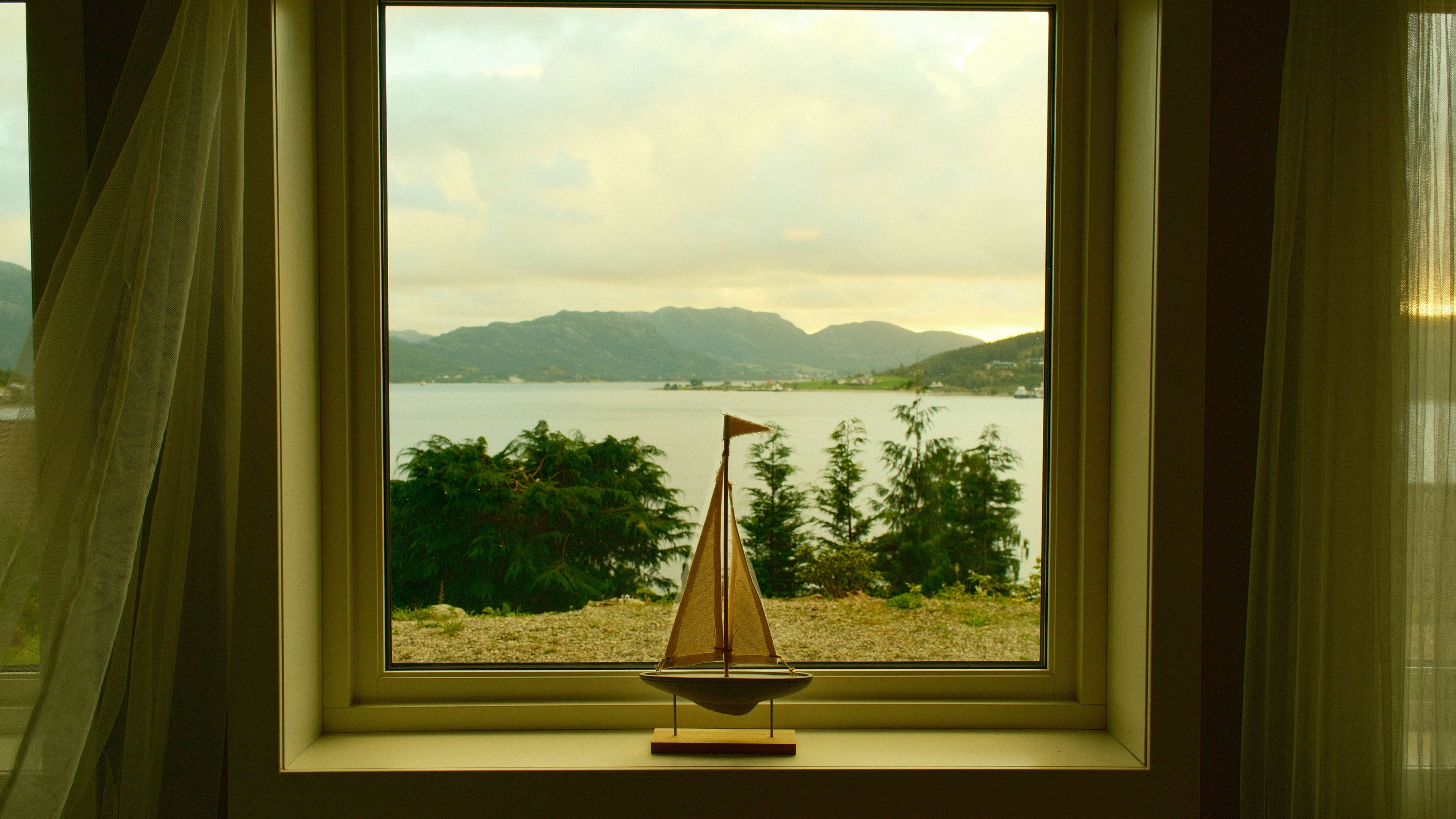 Photography by Hermann Stern