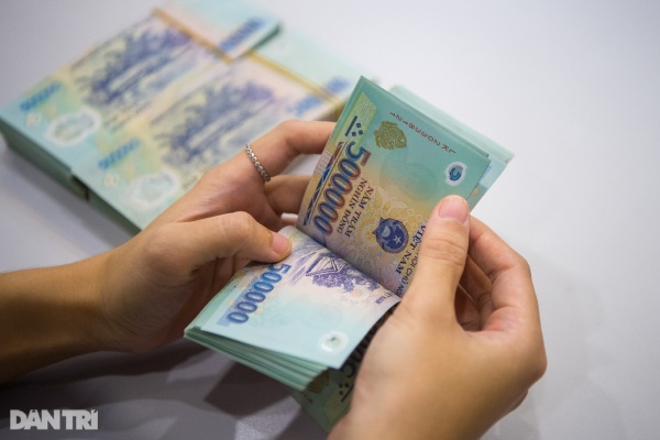 Thuế TNCN bậc 15%, 25% giảm còn 10% và 20%: Ai hưởng lợi?