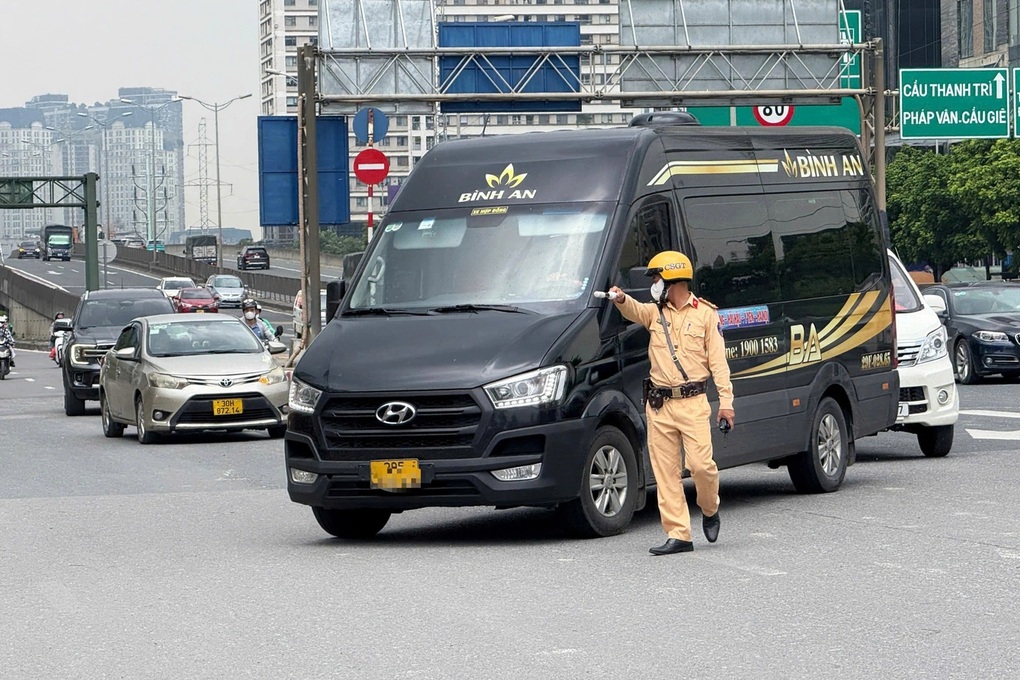 Lộ trình ô tô chở khách phải lắp camera ghi nhận hình ảnh lái xe - 2