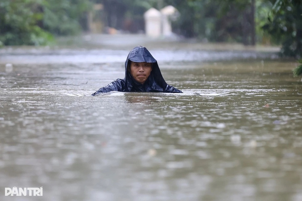 Trận lũ lịch sử xóa nhòa nhiều kinh nghiệm sinh tồn tại Nam Trung Bộ - 2