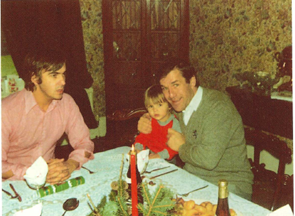 Người đàn ông vô gia cư xin ở nhờ một đêm, rồi sống nhờ suốt 45 năm - 2