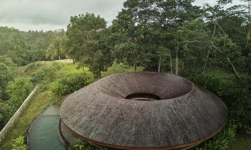 Biệt thự hình tròn rộng 475 m2 giữa rừng nhiệt đới