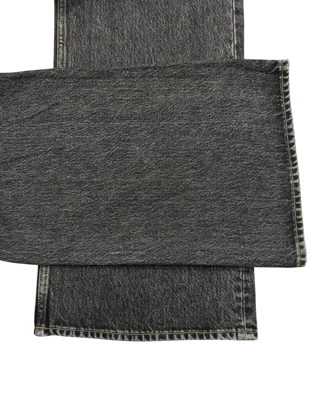 Noir Essential Straight-Leg Jeans
