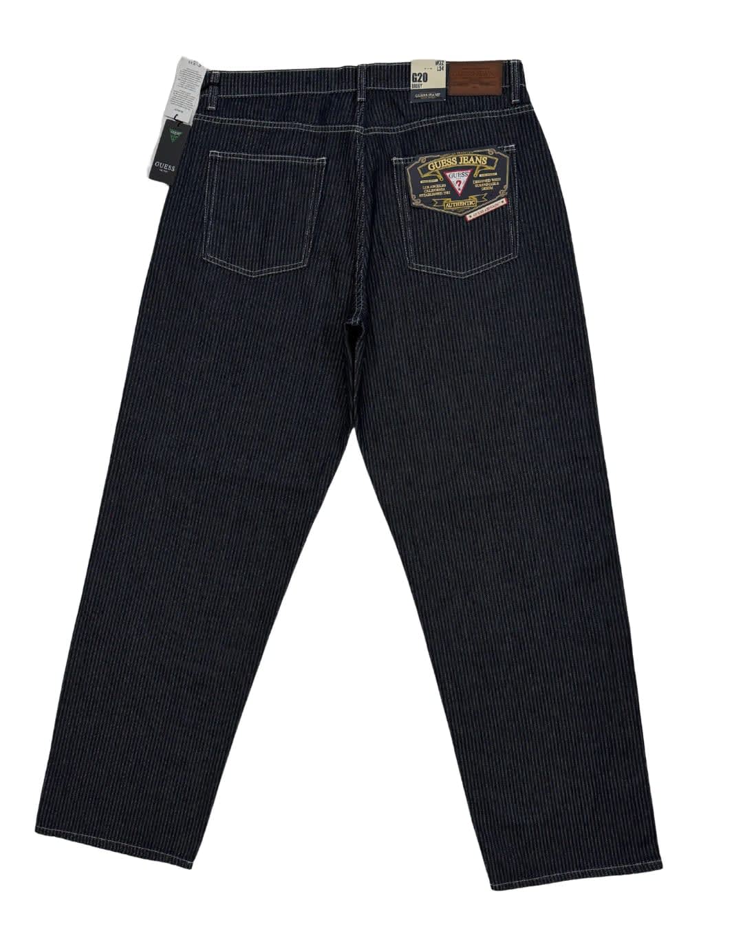 Blue Straight Jeans With a Classic Finish