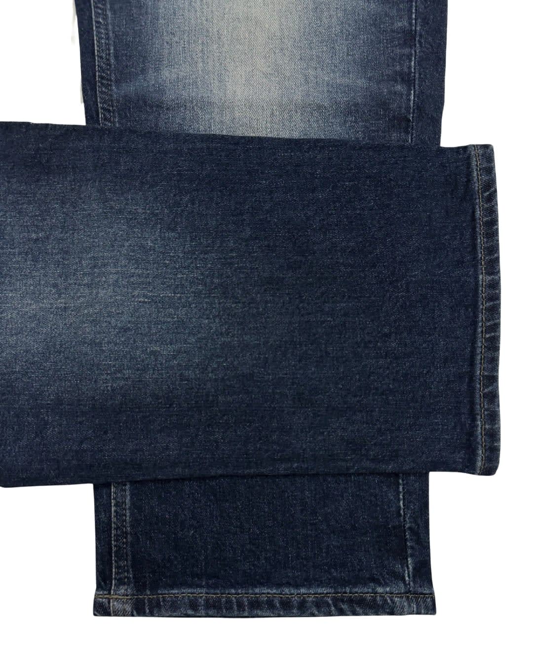 Cropped Blue Straight-Leg Jeans