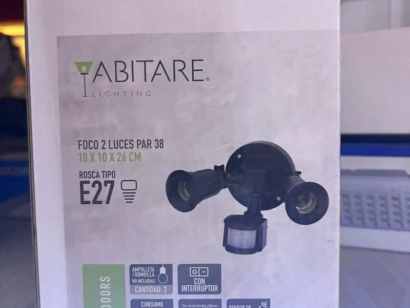 Foco de dos luces exterior
