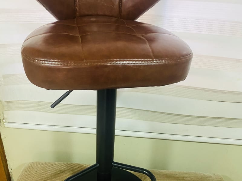 Silla bar
